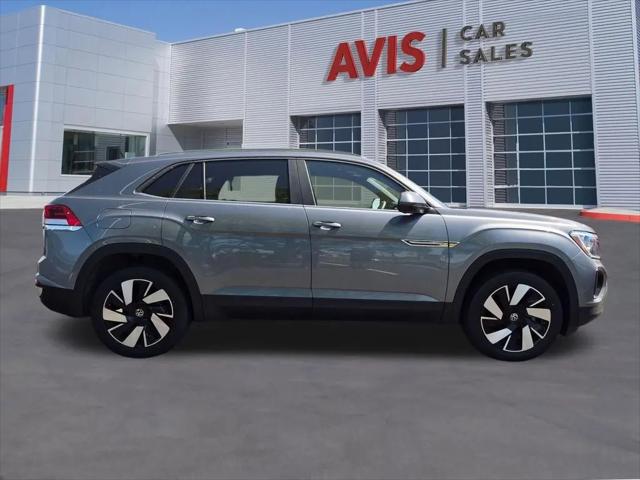 2024 Volkswagen Atlas Cross Sport 2.0T SE w/Technology