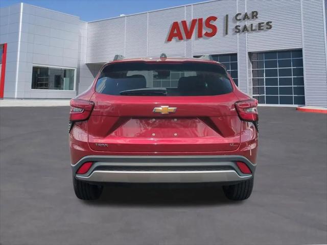 2025 Chevrolet Trax FWD LT