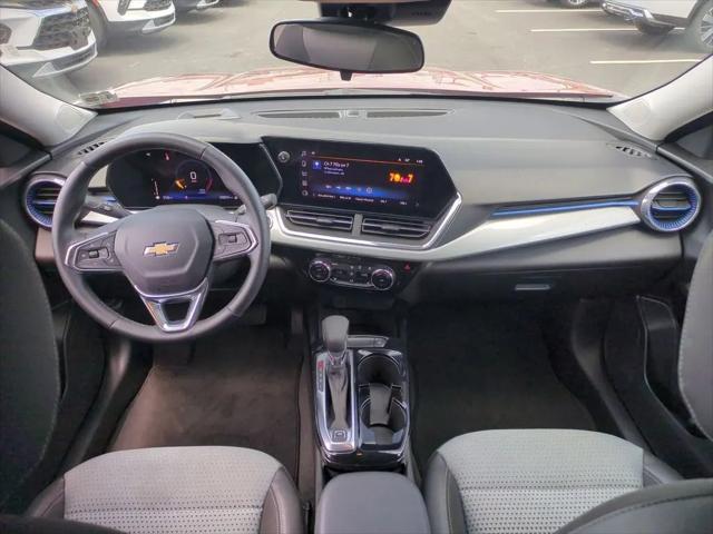 2025 Chevrolet Trax FWD LT