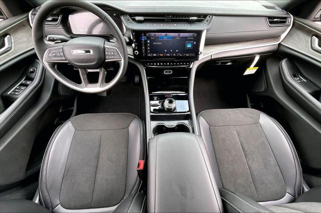 2026 Jeep Grand Cherokee L Altitude 4x4
