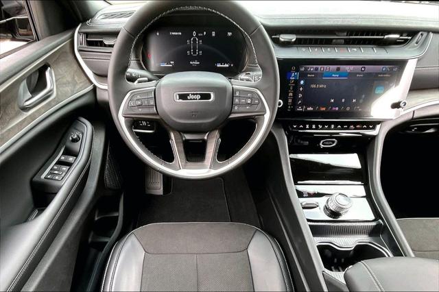 2026 Jeep Grand Cherokee L Altitude 4x4