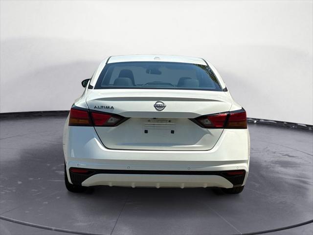 2025 Nissan Altima SV FWD