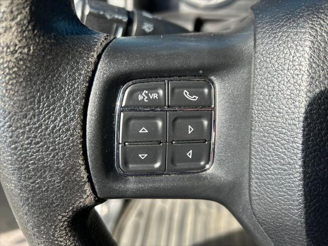 2016 Ram 1500 SLT