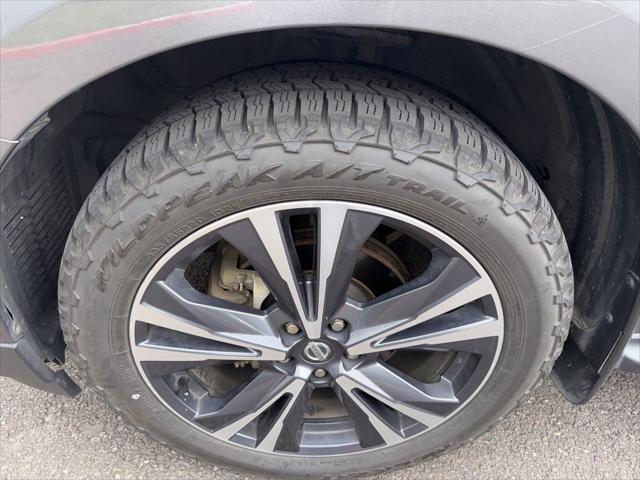 2020 Nissan Pathfinder Platinum 4WD