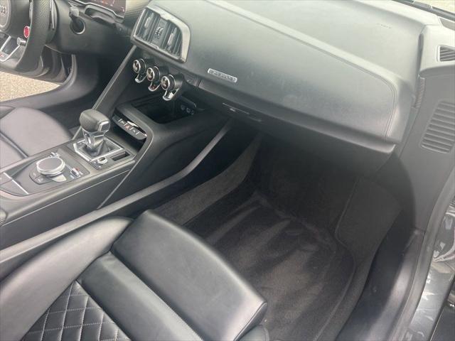 2017 Audi R8 5.2 V10 plus