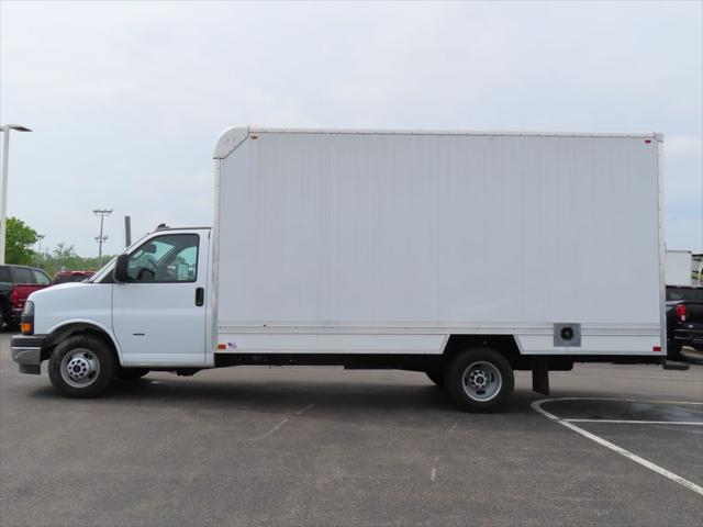 2024 GMC Savana Cutaway Work Van
