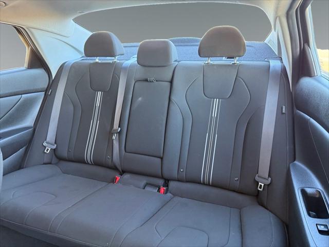 2025 Hyundai Elantra SEL Convenience