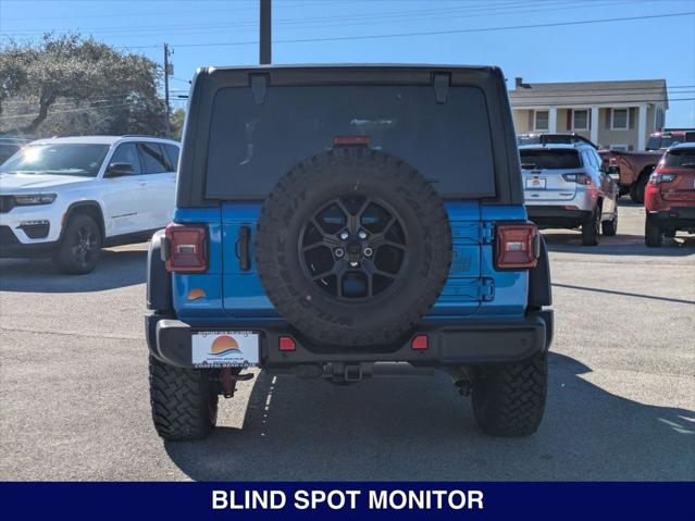2025 Jeep Wrangler 4-Door Willys 4x4