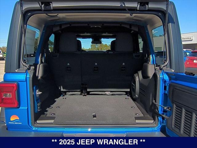 2025 Jeep Wrangler 4-Door Willys 4x4