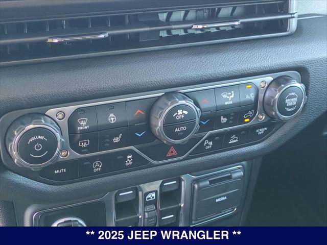 2025 Jeep Wrangler 4-Door Willys 4x4
