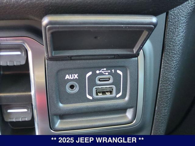 2025 Jeep Wrangler 4-Door Willys 4x4