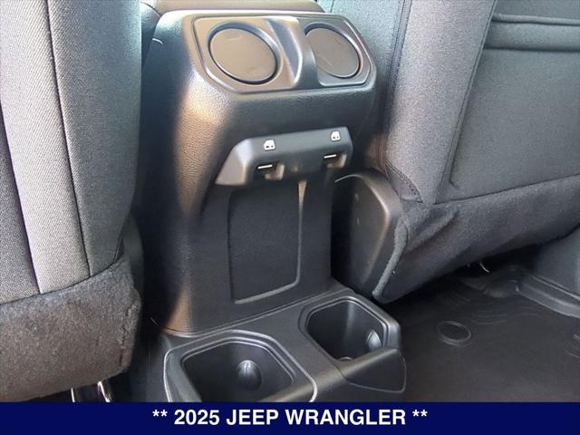 2025 Jeep Wrangler 4-Door Willys 4x4