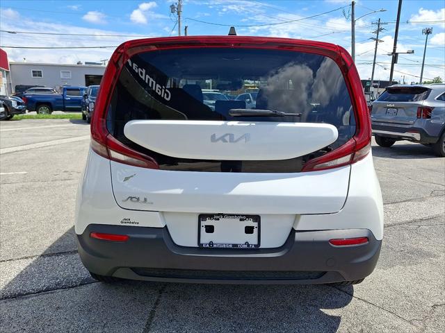 2022 Kia Soul LX
