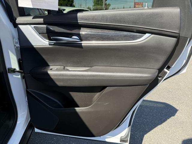 2023 Cadillac XT5 FWD Premium Luxury