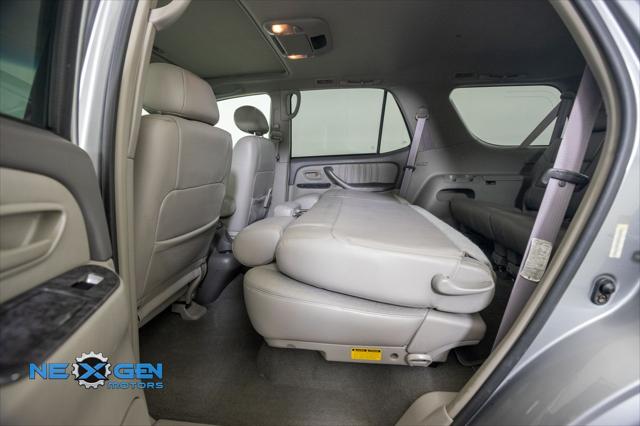2004 Toyota Sequoia Limited V8