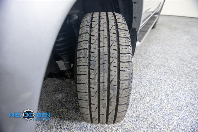 2004 Toyota Sequoia Limited V8