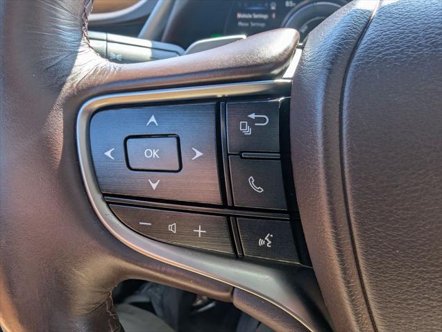 2019 Lexus ES 300h Luxury