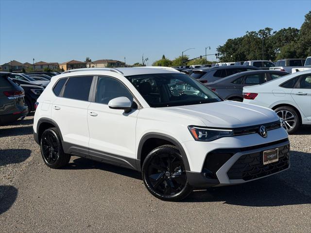 2026 Volkswagen Taos SE
