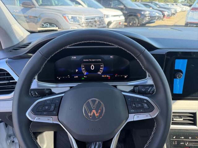 2026 Volkswagen Taos SE