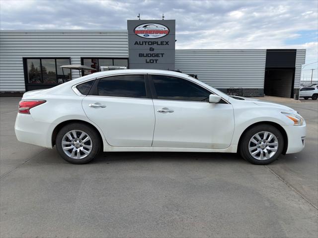 2014 Nissan Altima 2.5 S for sale in Watertown, SD