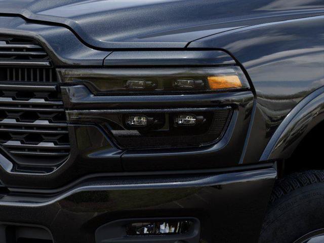 2026 Ram 3500 Limited Crew Cab 4x4 8 Box