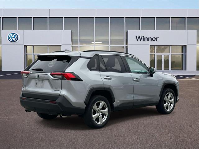 2021 Toyota RAV4 Hybrid XLE Premium