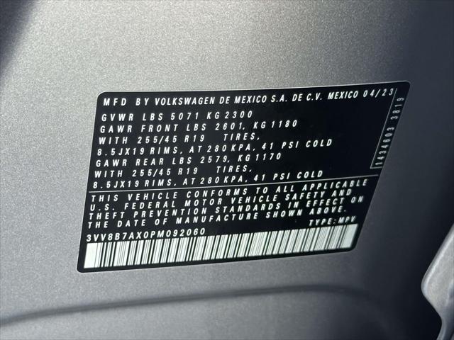 2023 Volkswagen Tiguan 2.0T SE R-Line Black