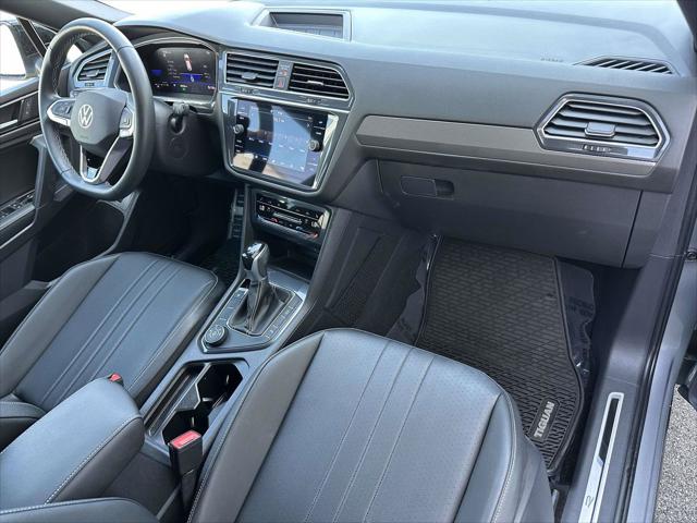 2023 Volkswagen Tiguan 2.0T SE R-Line Black