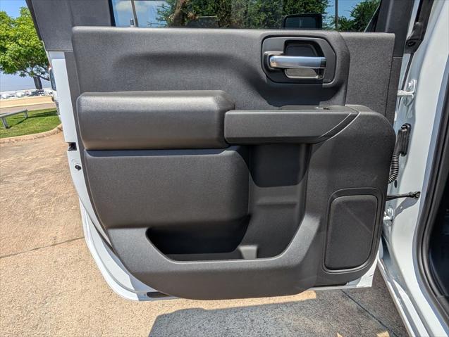 2026 Chevrolet Silverado 3500HD Crew Cab, Long Bed, WT Dual Rear Wheel, RWD