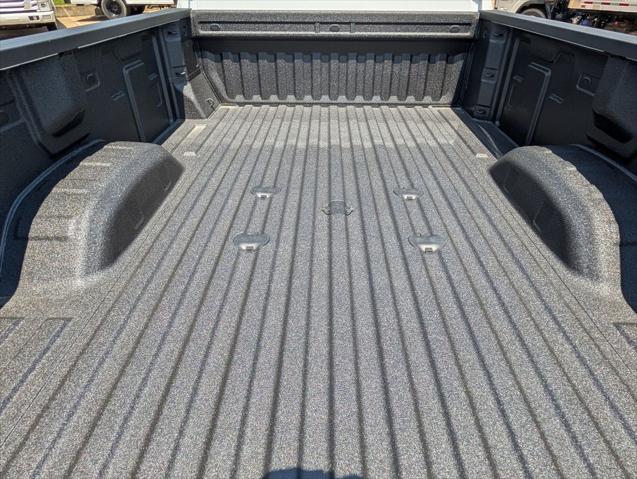 2026 Chevrolet Silverado 3500HD Crew Cab, Long Bed, WT Dual Rear Wheel, RWD