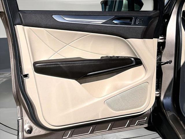 2019 Lincoln MKC Standard