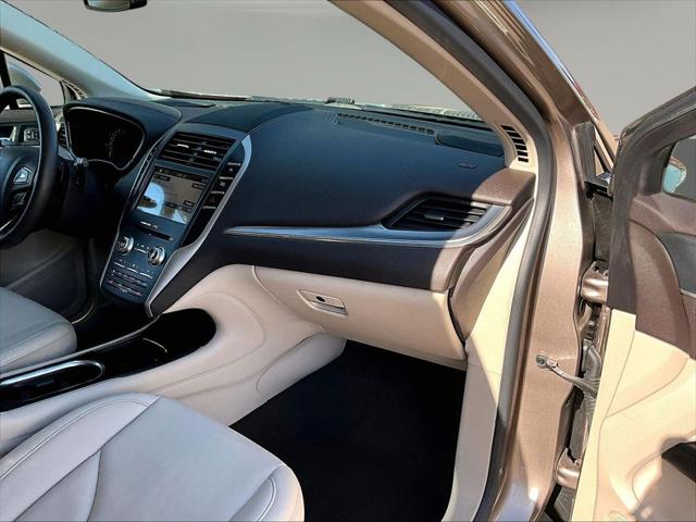 2019 Lincoln MKC Standard