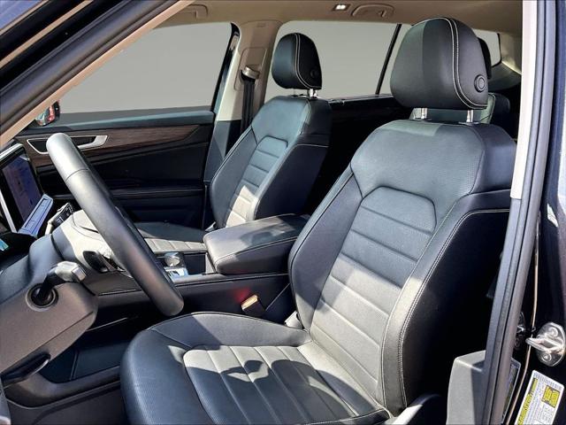 2025 Volkswagen Atlas 2.0T SEL