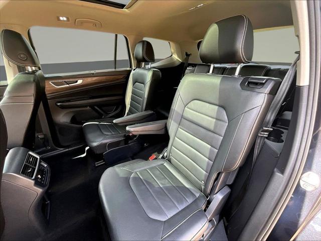 2025 Volkswagen Atlas 2.0T SEL