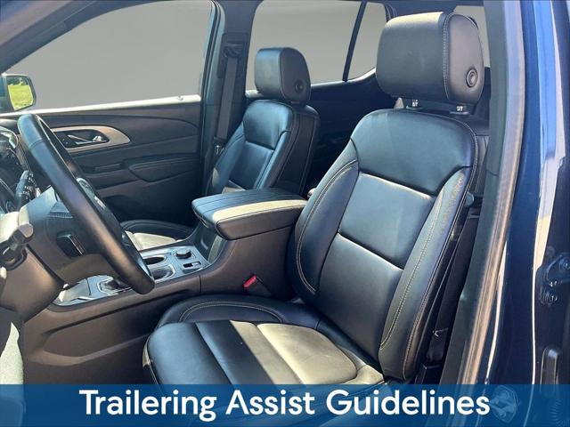 2023 Chevrolet Traverse AWD LT Leather