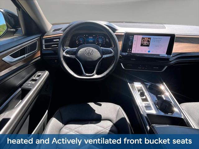2025 Volkswagen Atlas 2.0T SE w/Technology