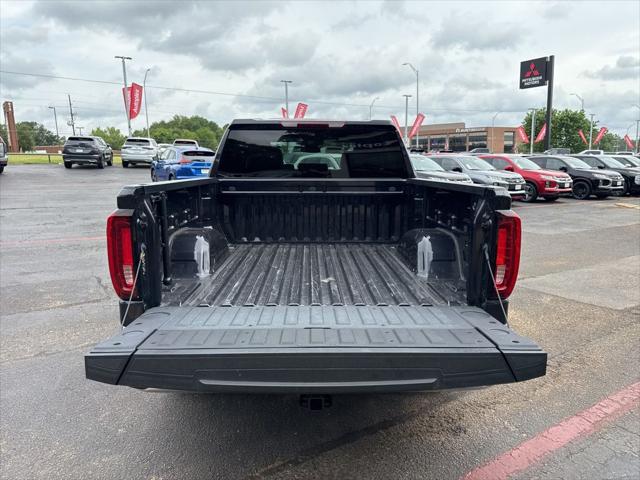 2024 GMC Sierra 1500 4WD Crew Cab Short Box SLT