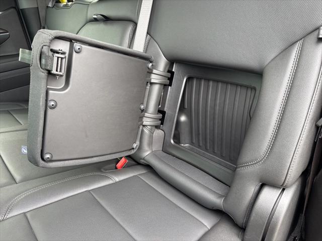 2024 GMC Sierra 1500 4WD Crew Cab Short Box SLT