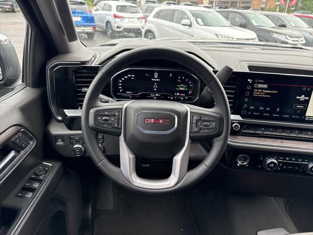2024 GMC Sierra 1500 4WD Crew Cab Short Box SLT