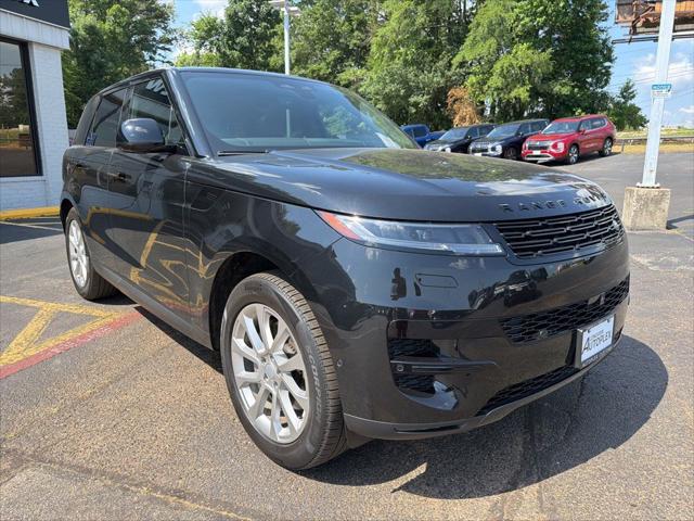 2025 Land Rover Range Rover Sport P360 SE