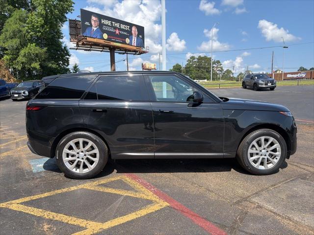 2025 Land Rover Range Rover Sport P360 SE