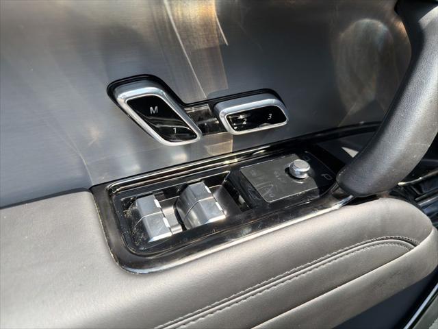 2025 Land Rover Range Rover Sport P360 SE