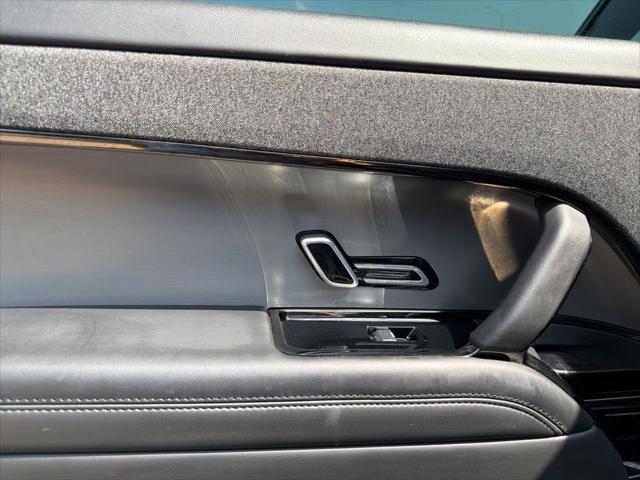 2025 Land Rover Range Rover Sport P360 SE