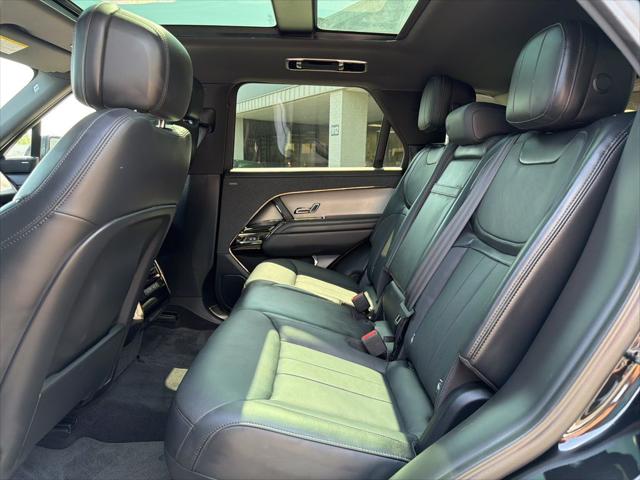 2025 Land Rover Range Rover Sport P360 SE