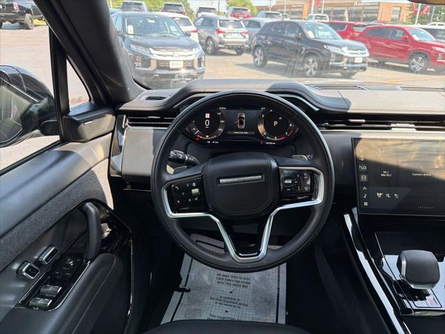 2025 Land Rover Range Rover Sport P360 SE