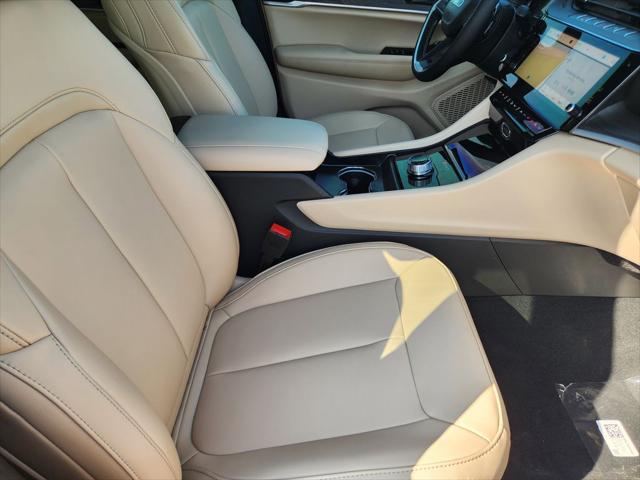 2026 Jeep Grand Cherokee Limited 4x2