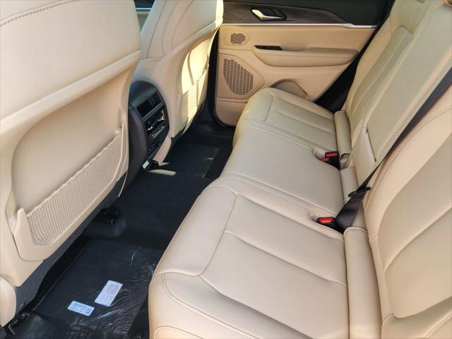 2026 Jeep Grand Cherokee Limited 4x2