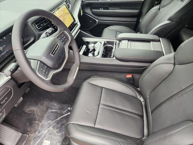 2026 Jeep Grand Wagoneer 4x2