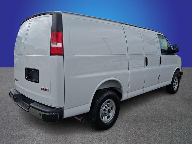 2026 GMC Savana Cargo 3500 Regular Wheelbase, Work Van, RWD
