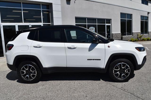 2025 Jeep Compass Trailhawk 4x4